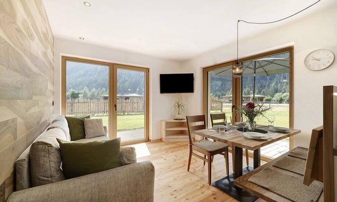 Ultimo Apartment | Apartment "Masi Rosmarin" with Mountain View, Private Terrace and Wi-Fi