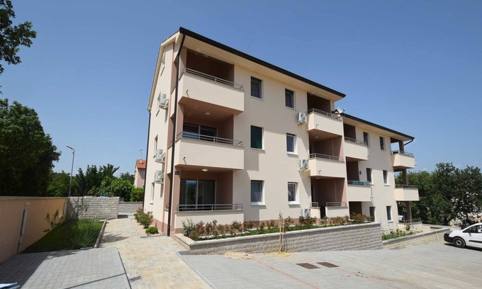 Cizici Apartment | Apartment Medna B2 on the Ground Floor