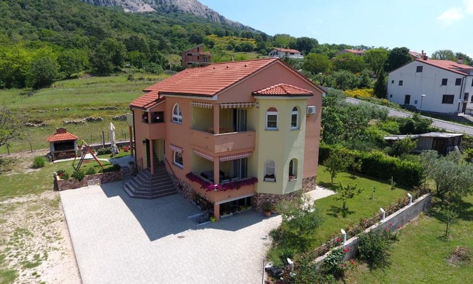 Baska Apartment | Apartment Medved