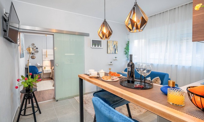Plisac Apartment | Apartment MEGI - city center