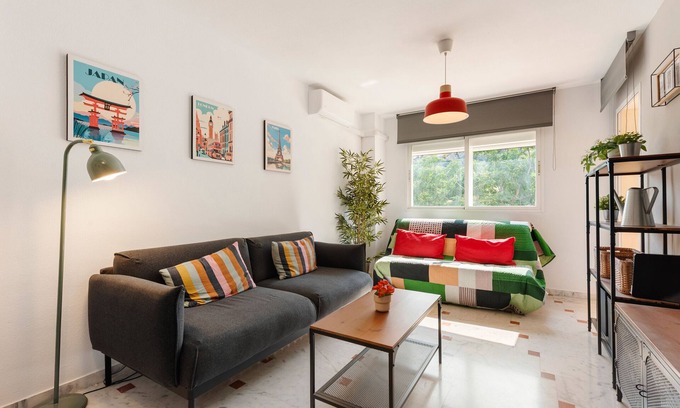 La Cala del Moral Apartment | Apartment 'Miramar' with Private Terrace, Wi-Fi and Air Conditioning