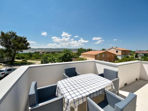 Seline Apartment | Apartment Mirjana-1 by Interhome