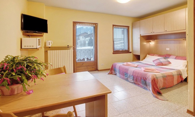 Valdisotto Apartment | Apartment "Monolocale Sole 2" with Mountain View, Balcony & Wi-Fi