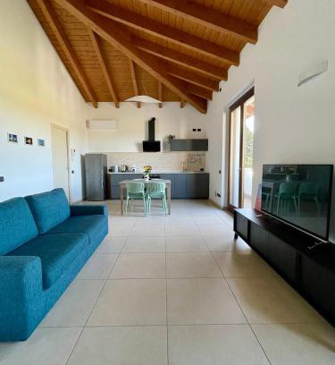 Mozzate Apartment | Apartment Murnera