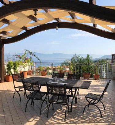 Pizzo Apartment | Apartment Napitia Hills