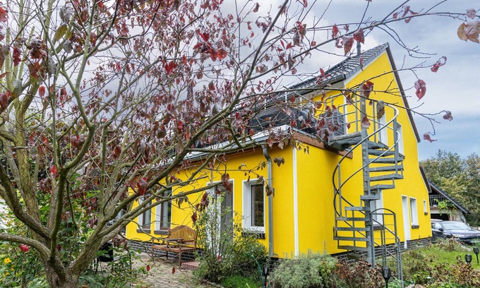 Zeuthen Apartment | Apartment 'Natur An Metropole' with Private Garden and Wi-Fi