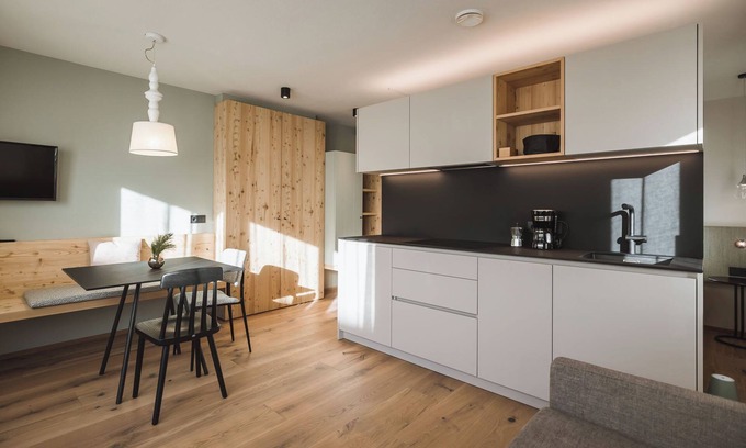 Lutago Apartment | Apartment 'Nature Berg' with Mountain View, Terrace & Wi-Fi
