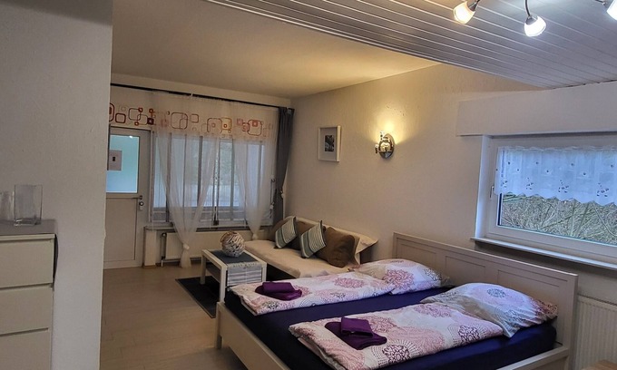 Eppstein Apartment | Apartment near Frankfurt/Wiesbaden: FewoEla1