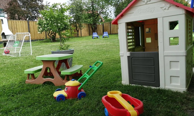 Burgau Apartment | Apartment near Günzburg and Legoland®