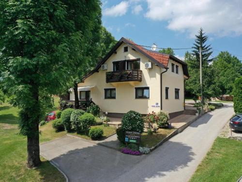 Seliste Dreznicko Apartment | Apartment near Plitvička Lake and Korana River