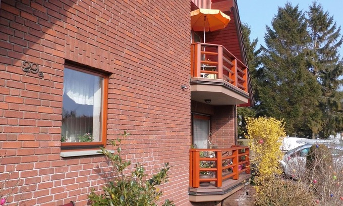 Altefaehr Apartment | Apartment near port and sandy beach. The main seaside resort is only 700 meters away