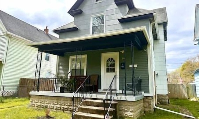 Niagara Falls Apartment | Apartment near the Niagara Falls