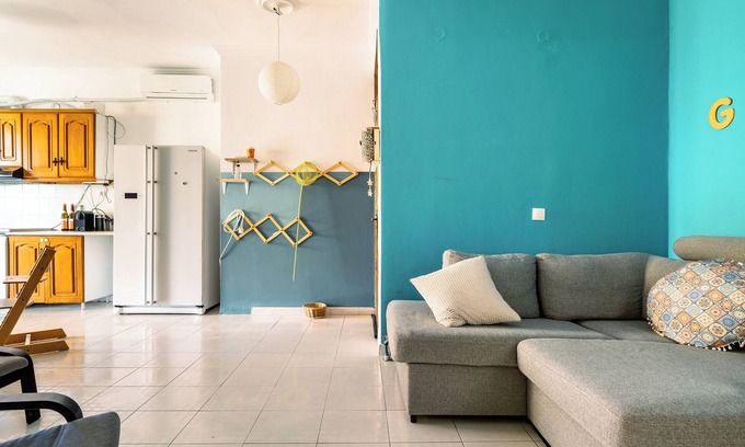Gastouni Apartment | Apartment "Nice Central Family" with Balcony & Wi-Fi