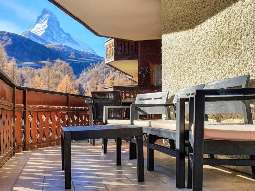 Zermatt Apartment | Apartment Nirwana by Interhome