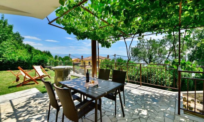 Icici Apartment | Apartment Nives by Interhome