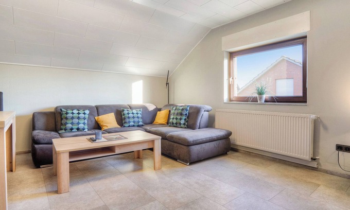 Nordkirchen Apartment | Apartment 'Nordkirchen' with Shared Terrace, Shared Garden and Wi-Fi