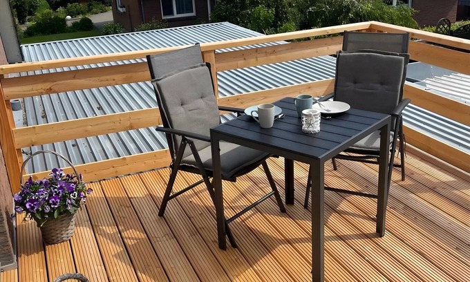 Suden Apartment | Apartment 'Nordstrand' with Balcony and Wi-Fi