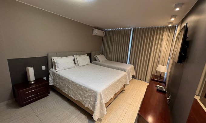 Asa Norte House | Apartment North Wing CLN 110 AP 204