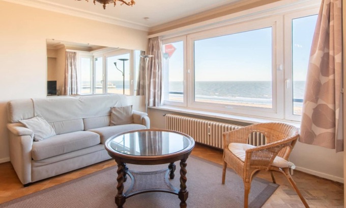 Mariakerke Apartment | Apartment on Seafront near Casino