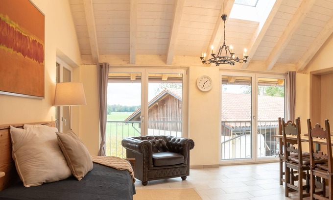Wessling Apartment | Apartment on the horse farm!