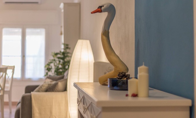 Codigoro Apartment | Apartment on the River Po, With two Bedrooms, in the Historic Center - Swan