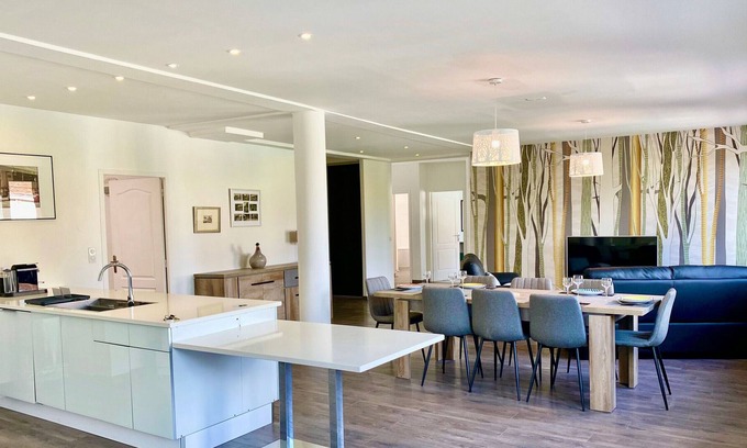 La Madeleine Apartment | Apartment Orléans, 4 bedrooms, 8 persons