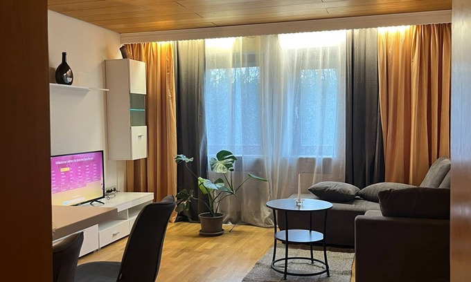 Volkach Apartment | Apartment 'Pappelblick' with Private Terrace, Private Garden and Wi-Fi