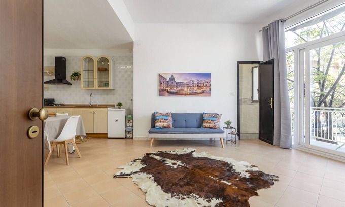 Misilmeri Apartment | Apartment 'Peppa' with Balcony and Wi-Fi