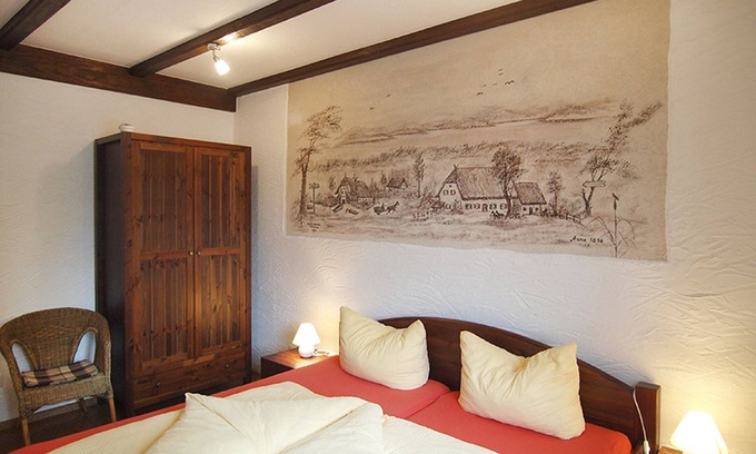 Salem Apartment | Apartment 'Plauer See, 80qm' with Shared Terrace, Shared Garden and Wi-Fi