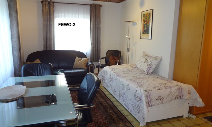 Altenhain Apartment | Apartment Rühle Fewo 2, Bad Soden Taunus MTK Frankfurt, near FfM