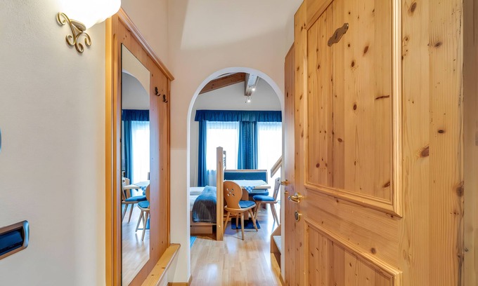 Stanga Apartment | Apartment 'Residence Priska Apt 4 Personen' with Mountain View, Shared Garden and Wi-Fi
