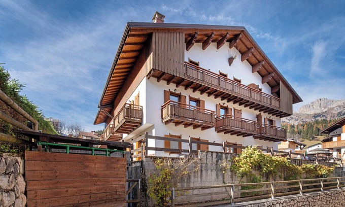 Caviola Apartment | Apartment 'Residence Malibu Appartamento 2' with Mountain View and Wi-Fi