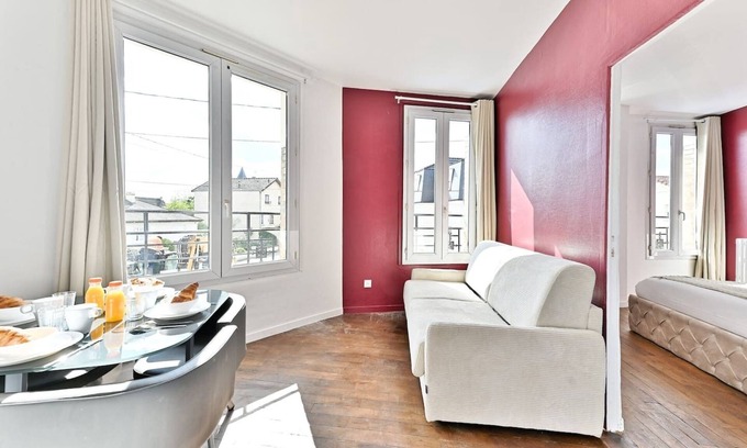 Gagny Apartment | Apartment Rose Moderne Near the capital