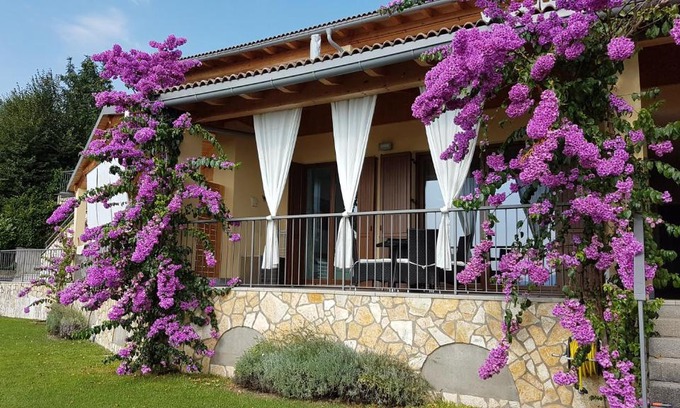 Toscolano Maderno Apartment | Apartment San Pietro