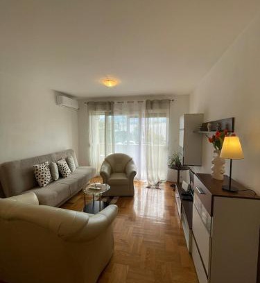 Solin Apartment | Apartment Sara
