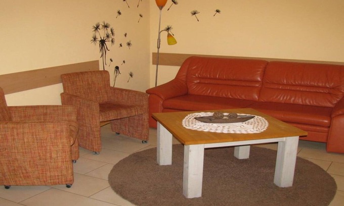 Alt-Kurenz Apartment | Apartment Schlosspark EG in a great location