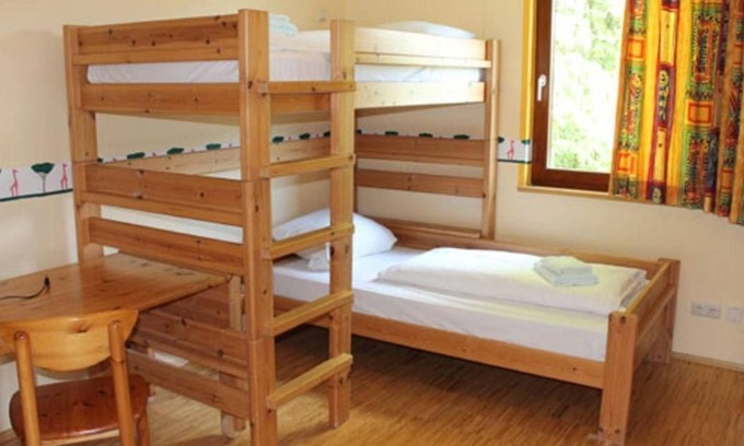 Fichtelberg Apartment | Apartment Schneeberg, shower, WC, balcony - WAGNER'S Hotel and Restaurant