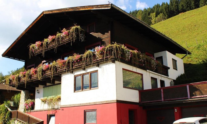 Stuhlfelden Apartment | Apartment Seber