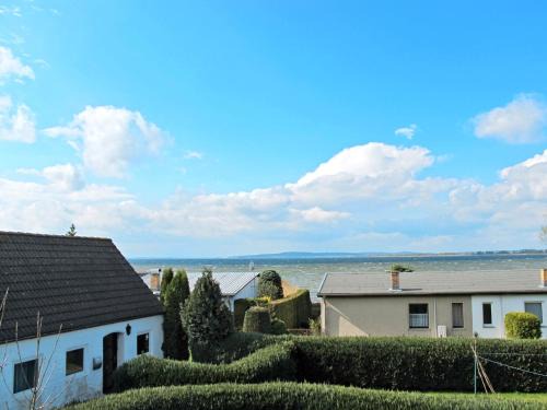 Verchen Apartment | Apartment Seeblick by Interhome