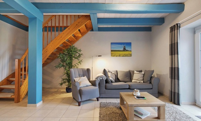 Pellworm Apartment | Apartment 'Seegarden' with Private Terrace, Shared Garden and Wi-Fi