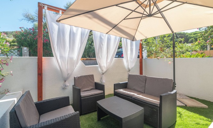 Ruoni Apartment | Apartment 'Sofi' with Private Terrace, Private Garden and Wi-Fi