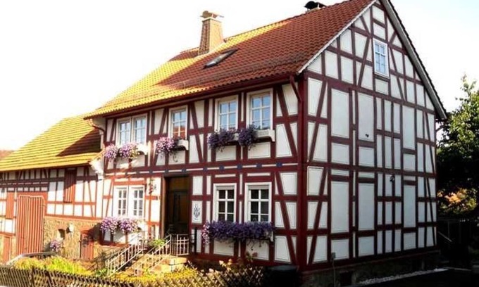 Bringhausen Apartment | Apartment Solzer