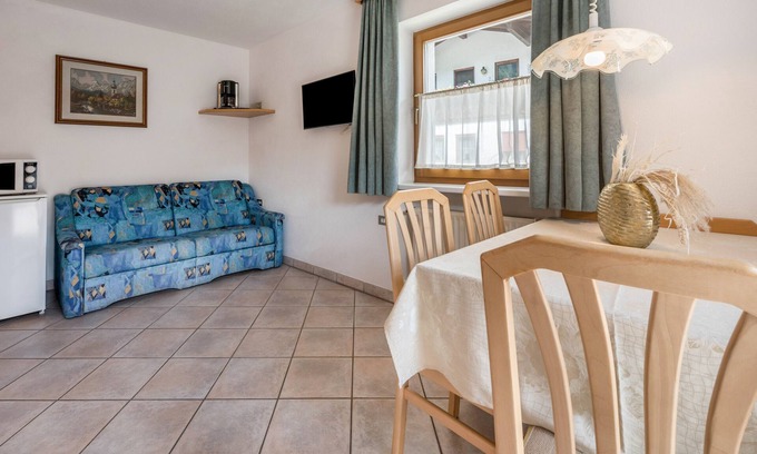 San Giovanni Apartment | 'Apartment Sonne Nr. 18' with Mountain View, Garden & Wi-Fi