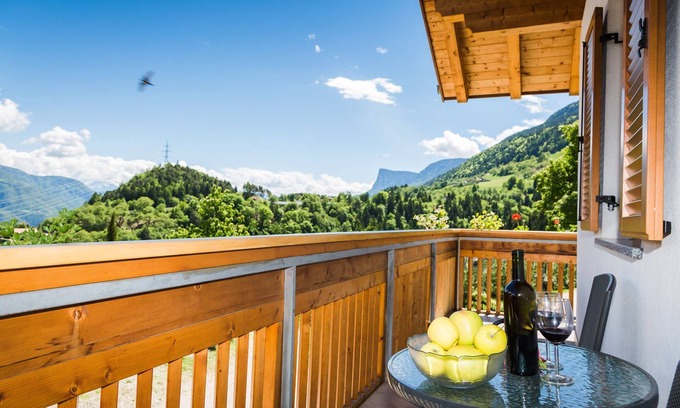 Vollan Apartment | Apartment 'Stettnerhof Ifinger' with Mountain View, Terrace & Wi-Fi