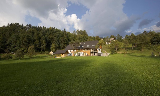 Lom pod Storzicem Apartment | Apartment Storman 1, Farm, Countryside, Nature, Family, 20 km from Bled, 4 persons