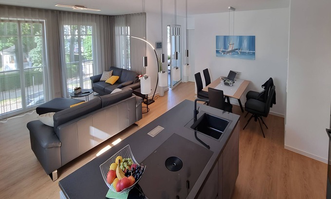 Binz Apartment | Apartment 'Strandblick' with Sea View, Balcony and Wi-Fi