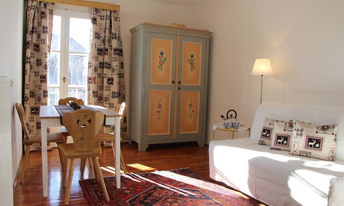 Malosco Apartment | Apartment STUBE 8 Casa Patrizia Rooms & Apartments