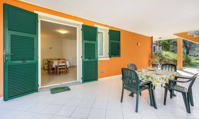 Stellanello Apartment | Apartment 'Succu La Taggiasca' with Mountain View & Terrace