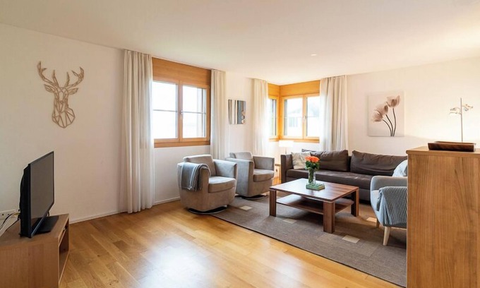 Flims Apartment | Apartment Survesta, approx. 120m2 located just outside the city center of Flims.