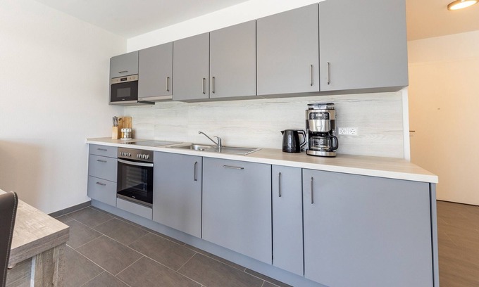 Titisee-Neustadt Apartment | Apartment T6 40 sqm, studio with balcony, max. 2 persons